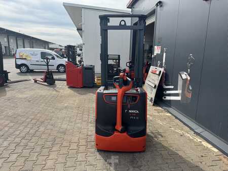 Stacker pedestre 2018  Linde L 14 (32)