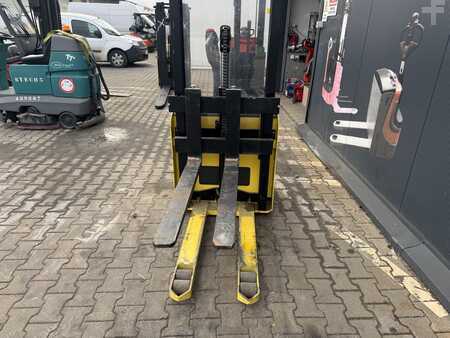 Stacker pedestre 2018  Loc J16S15 SP (4)