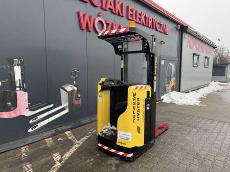 Hochhubwagen 2018  Hyster RS 1.6 (14)