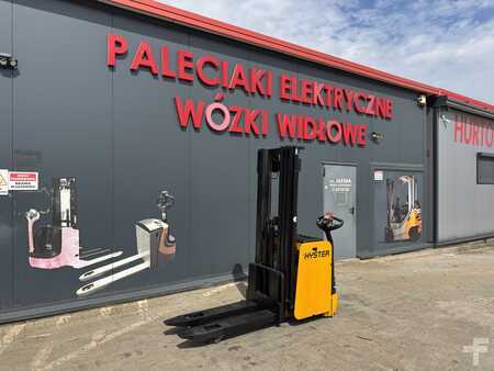 Wózek wysokiego podnoszenia 2013  Hyster S 1.6 IL AC (1)
