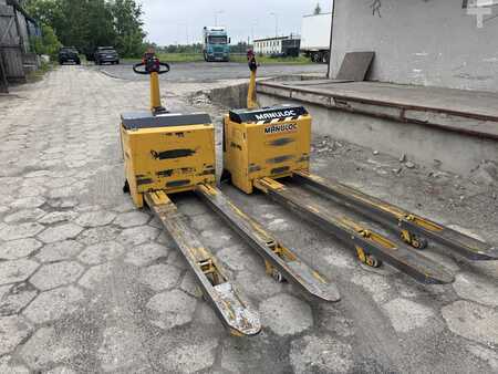 Elektrische palletwagens 2017  Samag TM40 (17)