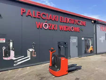 Wózek wysokiego podnoszenia 2018  Linde L 12 i (12)