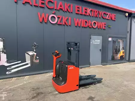 Wózek wysokiego podnoszenia 2018  Linde L 12 i (13)