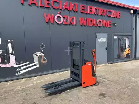 Wózek wysokiego podnoszenia 2018  Linde L 12 i (15)