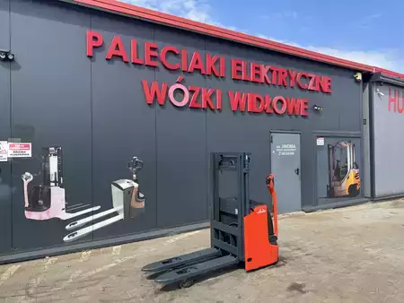 Wózek wysokiego podnoszenia 2018  Linde L 12 i (17)