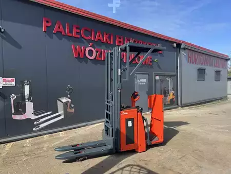 Wózek wysokiego podnoszenia 2019  Linde L14Ap (2)