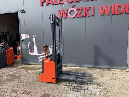 Wózek wysokiego podnoszenia 2019  Linde L12i (10)