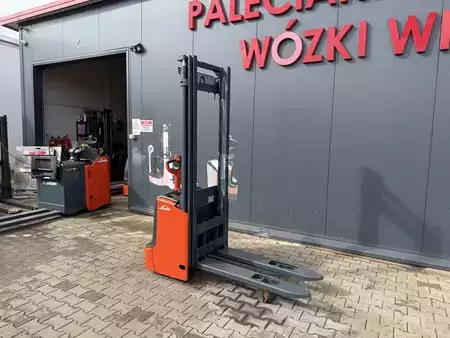 Wózek wysokiego podnoszenia 2019  Linde L12i (15)