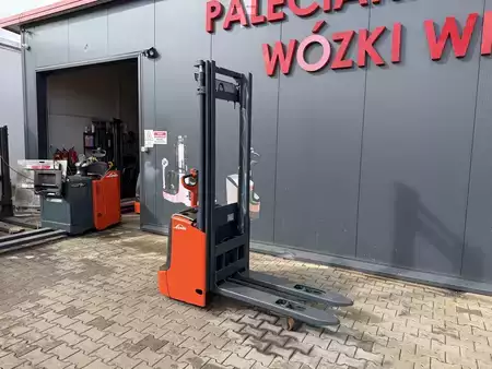 Wózek wysokiego podnoszenia 2019  Linde L12i (18)