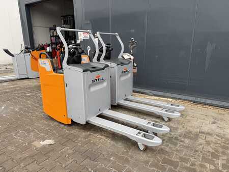 Transpalettes éléctriques 2021  Still EXH-S 25 (9)