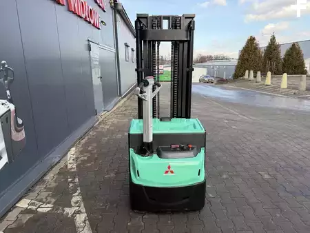 Magasemelésű béka 2017  Mitsubishi SBP16N2 (15)