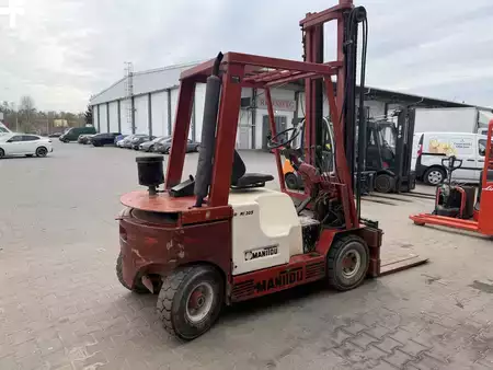 Diesel gaffeltruck 1990  Manitou MI 305 (22)