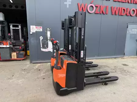 Stacker pedestre 2015  BT SWE 140 L  (16)