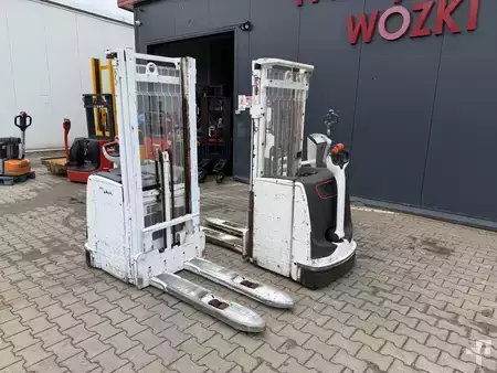 Wózek wysokiego podnoszenia 2021  Linde L14 (4)