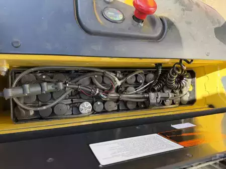 Wózek wysokiego podnoszenia 2015  Hyster S1.0 (11)
