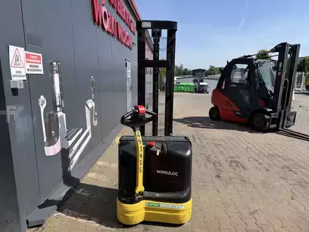 Wózek wysokiego podnoszenia 2015  Hyster S1.0 (8)