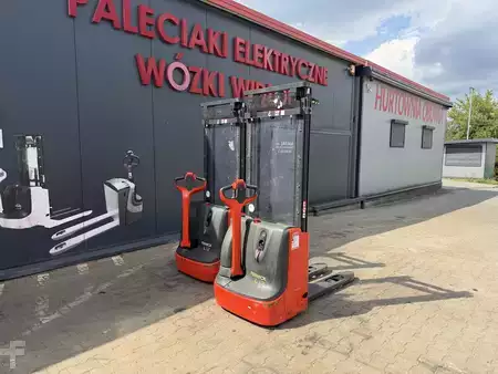 Wózek wysokiego podnoszenia  Linde L12 (6)