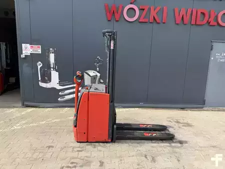 Wózek wysokiego podnoszenia  Linde L14 (18)