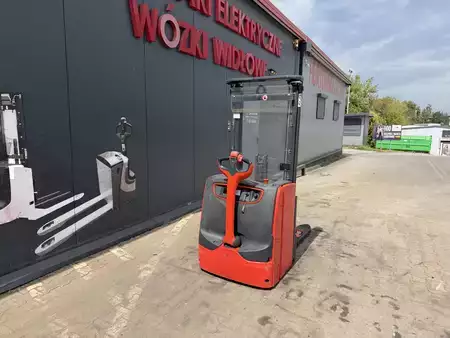 Wózek wysokiego podnoszenia  Linde L14 (21)