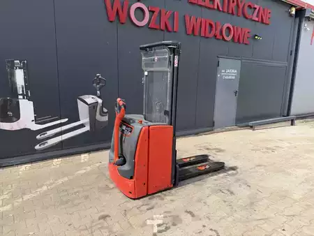Wózek wysokiego podnoszenia  Linde L14 (4)