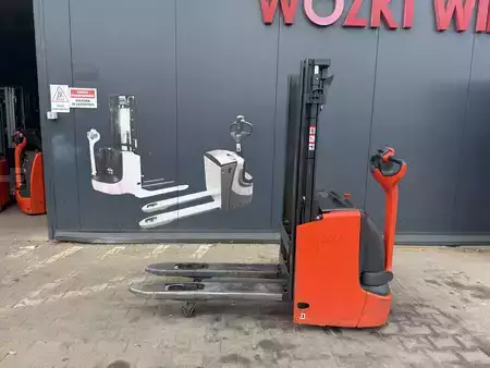 Wózek wysokiego podnoszenia  Linde L12i (11)