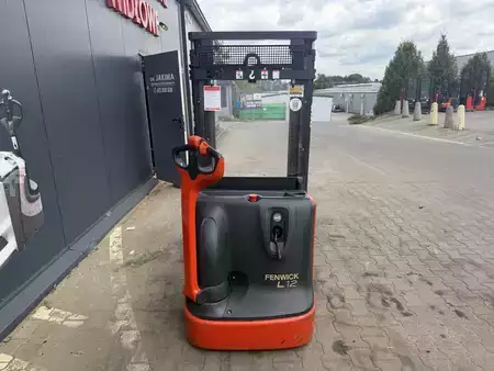 Wózek wysokiego podnoszenia  Linde L12i (20)