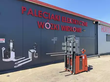 Wózek wysokiego podnoszenia  Linde L06 AC (9)