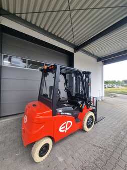 Elektrisk- 4 hjul 2023  EP Equipment EFL 303 (3)