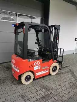 Elektrisk- 4 hjul 2022  EP Equipment EFL181 (3)