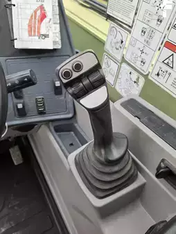 Manipulador Telescópico fijo 2019  JLG 1732 (14)