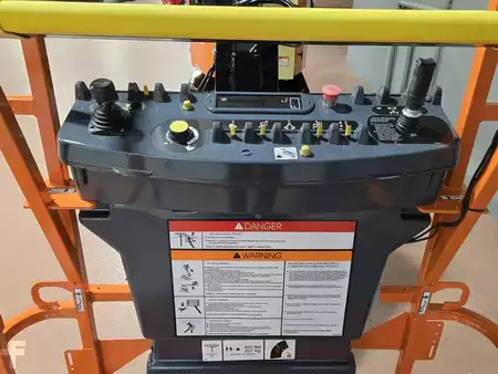 Other 2017  JLG E300AJ (13)