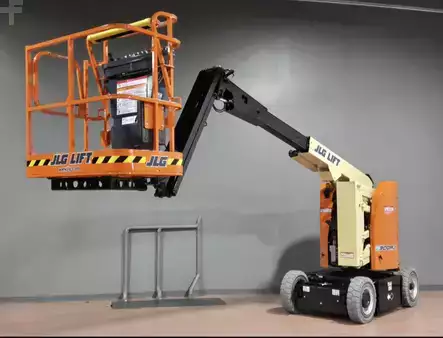 Other 2017  JLG E300AJ (9)