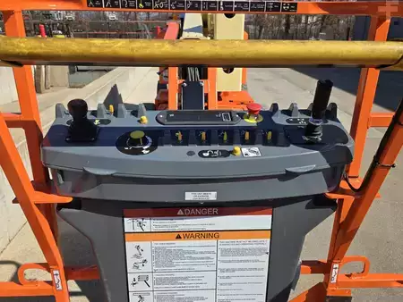 Other 2019  JLG E400AJP (20)