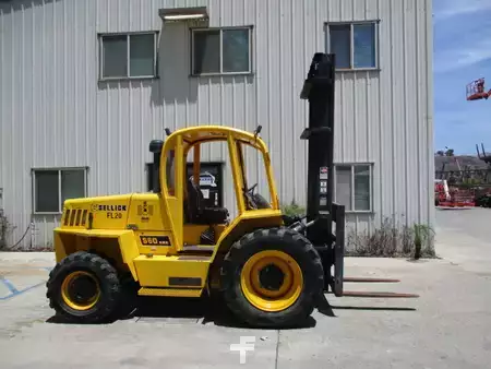 Chariots élévateurs tout terrain 2020  Sellick S60J4E-2 (4)