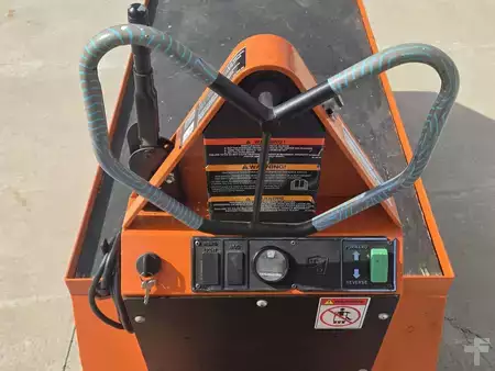 Other 2016  Taylor-Dunn SC-100-36 (11)