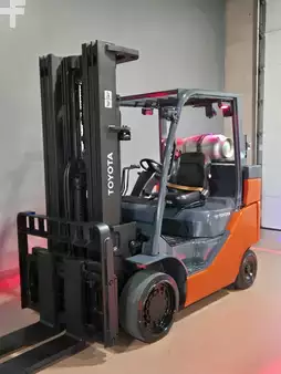 Propane Forklifts 2020  Toyota 8FGC35U-BCS (3)