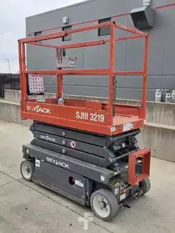 4-Wheel Electric 2017  Skyjack SJIII3219 (2)
