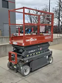 4-Wheel Electric 2017  Skyjack SJIII3219 (5)