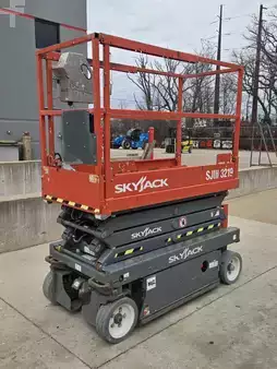 4-Wheel Electric 2017  Skyjack SJIII3219 (3)