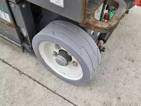 4-Wheel Electric 2017  Skyjack SJIII3219 (9)