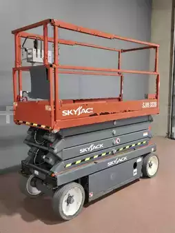 4-Wheel Electric 2017  Skyjack SJIII3226 (4)