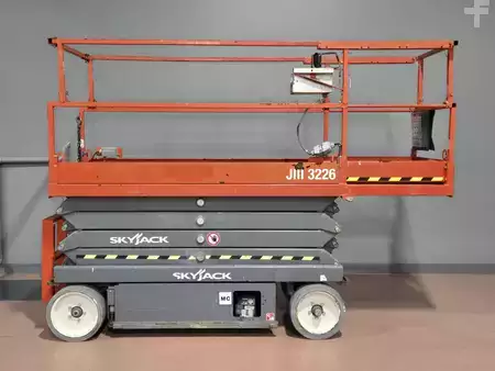 4-Wheel Electric 2017  Skyjack SJIII3226 (7)