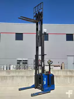 Turret Truck 2021  Blue Giant BGS30-157 (8)