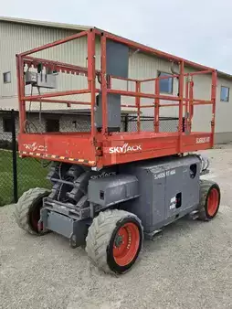 Montacargas Todo Terreno 2014  Skyjack SJ6826RT (5)