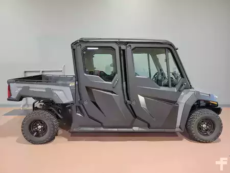 Misceláneos 2019  Cushman HAULER 4X4 (6)