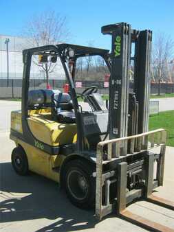 Diesel Forklifts 2006  Yale GLP060VX (4) 