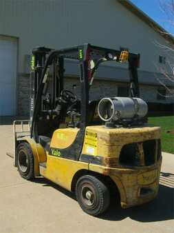 Diesel Forklifts 2006  Yale GLP060VX (8) 