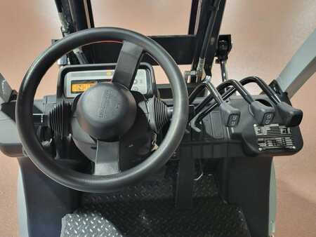 Diesel Forklifts 2023  Unicarriers PF50 (15) 