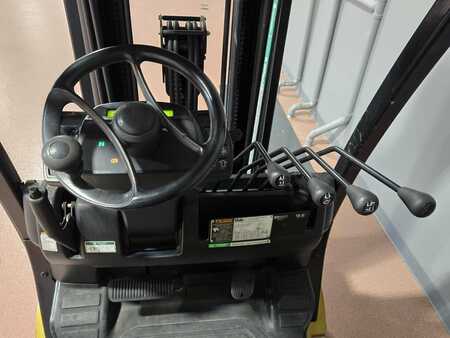 Diesel Forklifts 2015  Yale GLC060VX (11)