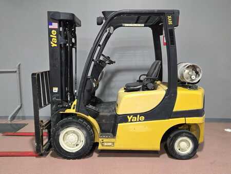 Diesel Forklifts 2015  Yale GLP050VX (1)